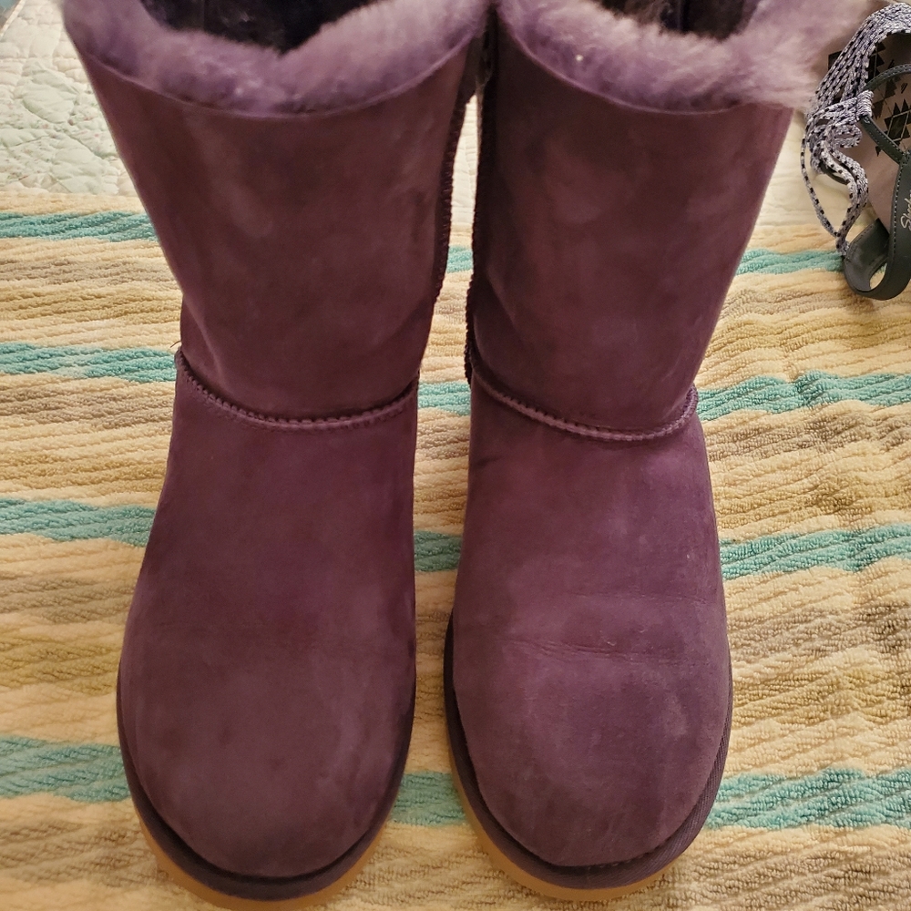 UGG Purple Bailey Bow Tie Ribbon Boots  size 7